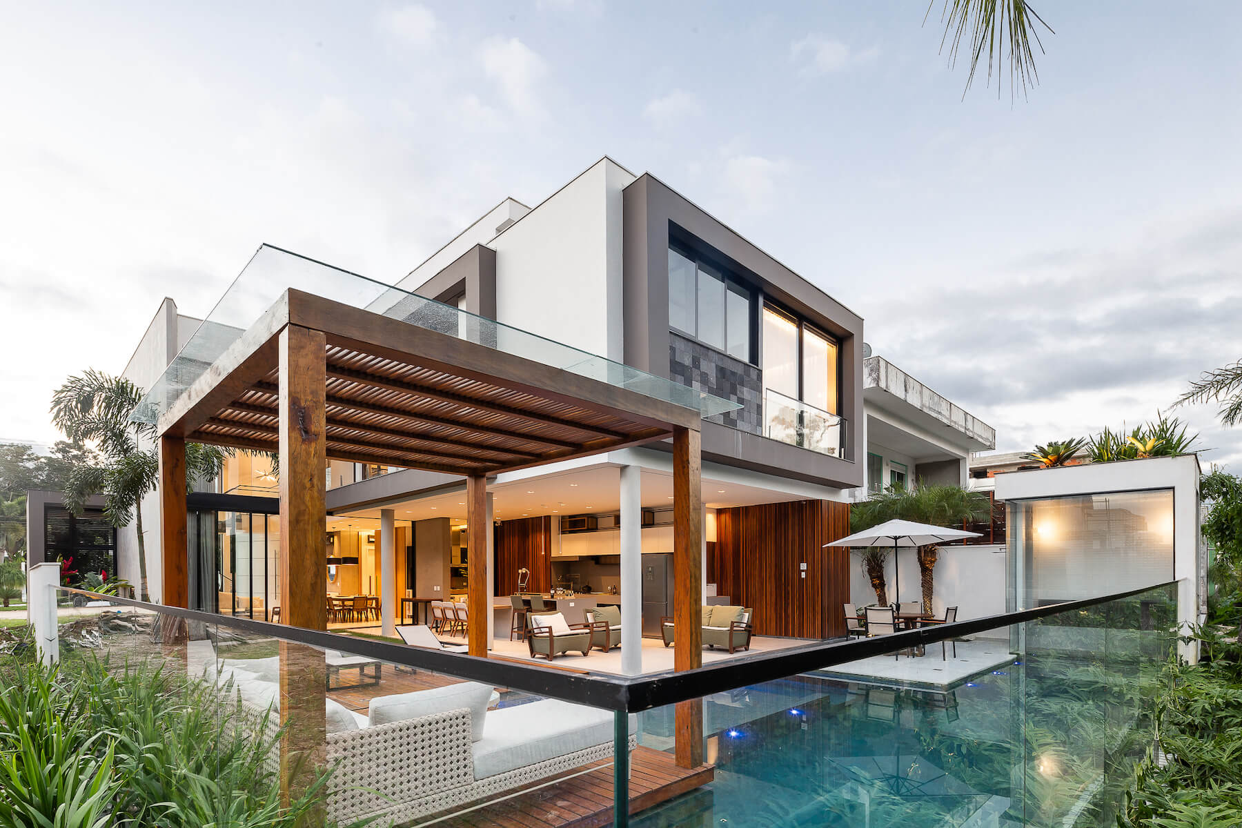 Equipe NexoLar e arquitetura contemporânea